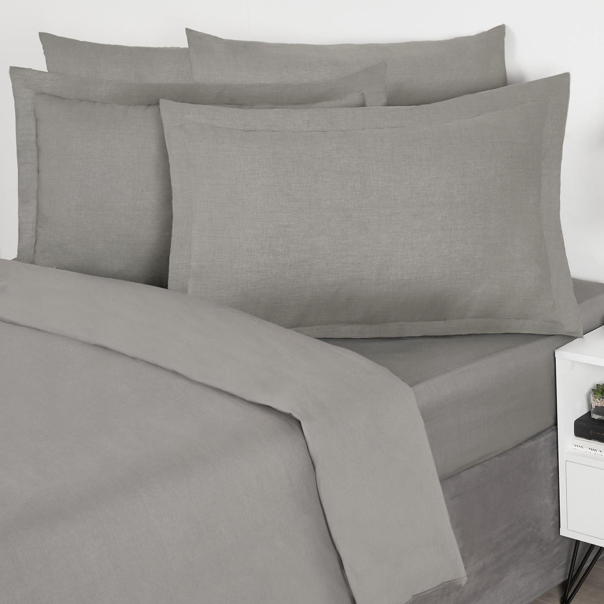 OHS Multi-Pack Soft Cotton Hotel Style Housewife Oxford Edge Pillowcase Set
