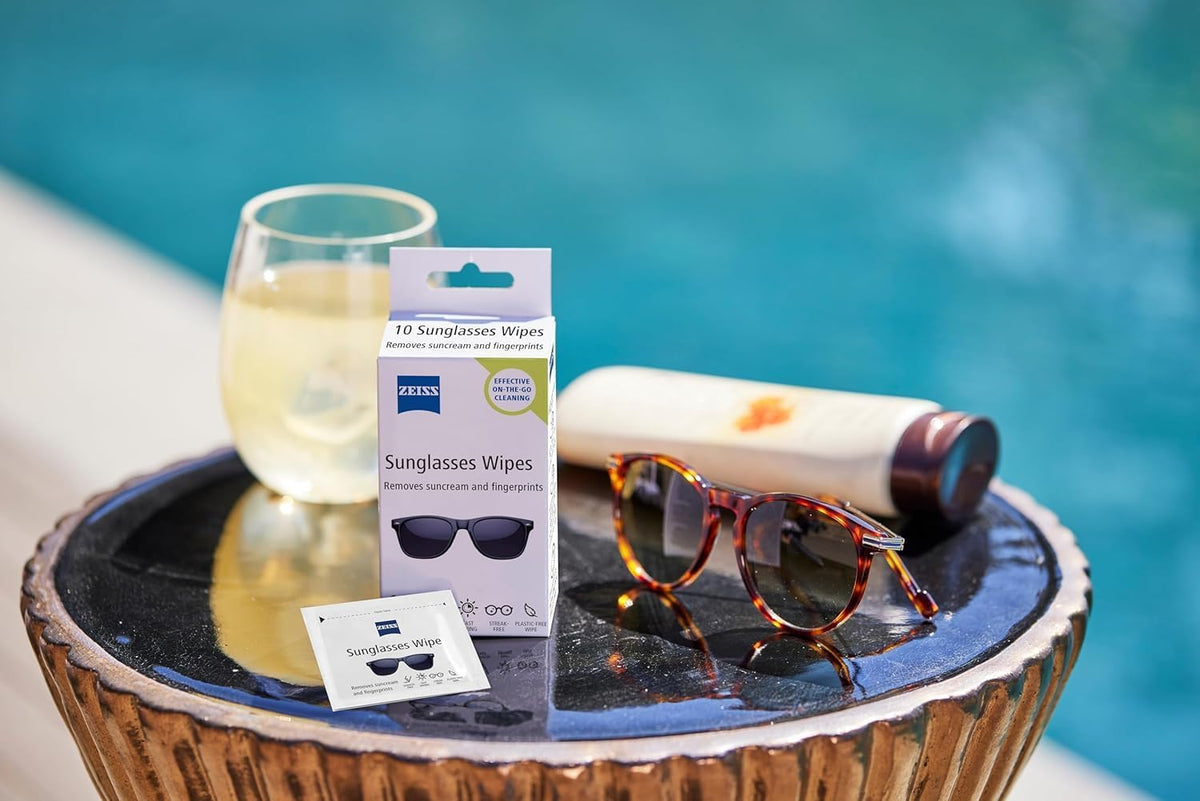 ZEISS Sunglasses Wipes, Removes Fingerprints, Suncream, Dirt, Dust & Oil. Individually Packed Pre-Moistened Wipes Perfect to use at Home or On-The-Go. Fast-Drying and Portable. 8 Packs x 10 Wipes
