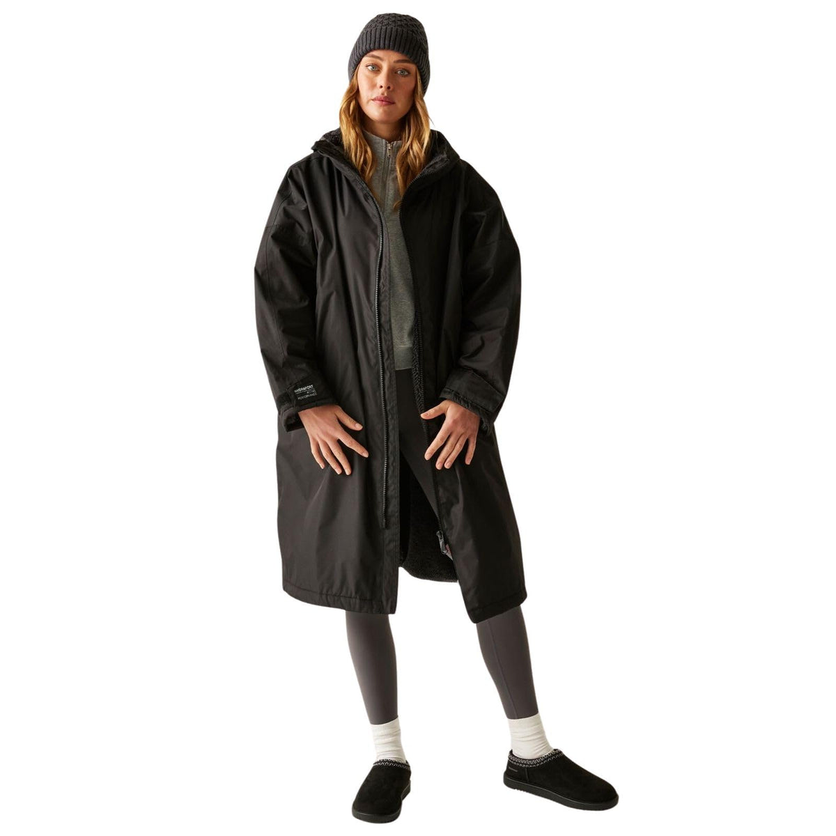 Regatta Adult Waterproof Changing Robe