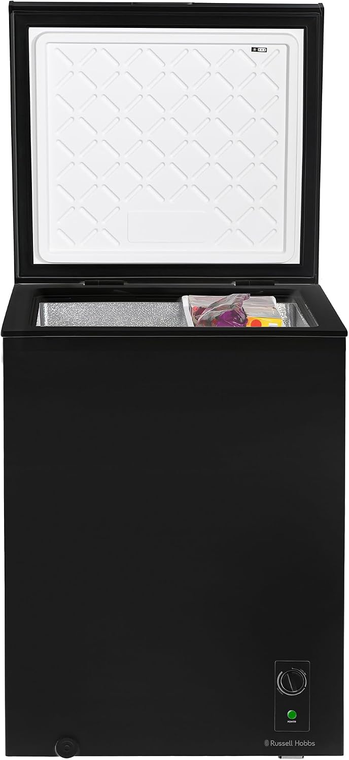 Russell Hobbs White Chest Freezer 143L Freestanding, Adjustable Thermostat, Chill or Freeze Function, 4 Star Freezer Rating & Suitable for Outbuildings & Garages RH142CF0E1W
