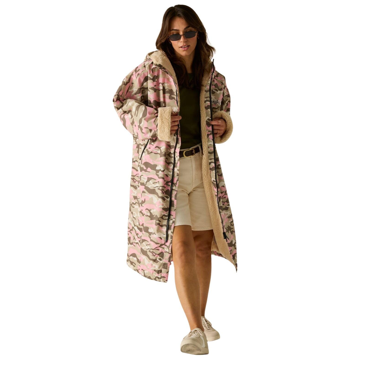 Regatta Adult Waterproof Changing Robe