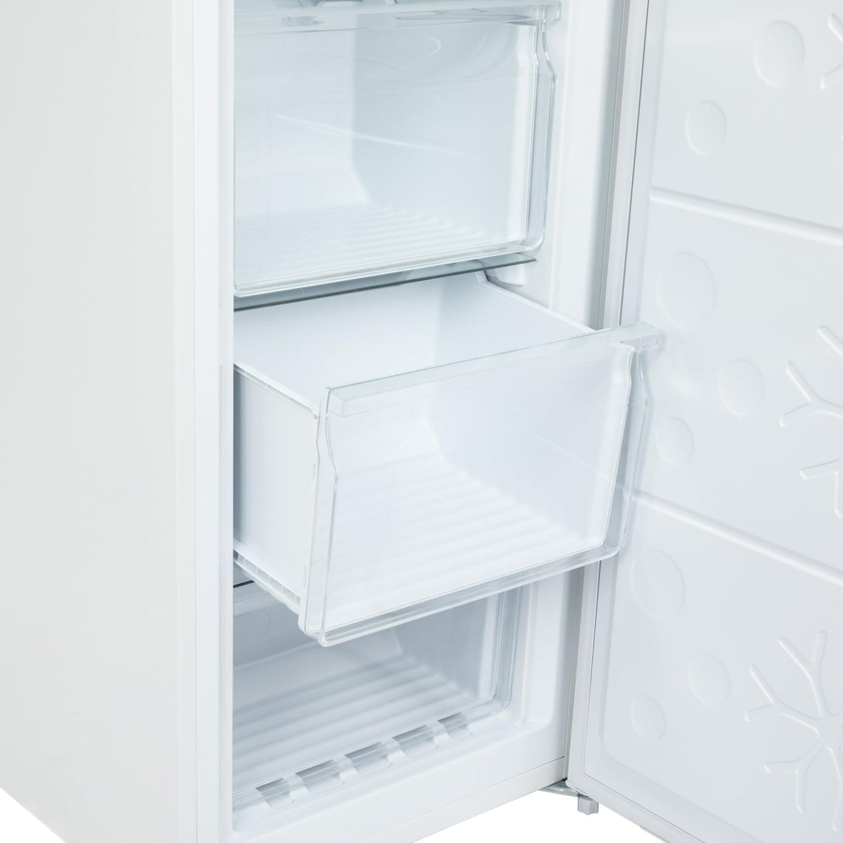 Willow WTF166W 166L Total No Frost Freestanding Tall Freezer 4* Rating Automatic Defrost Reversible Door Quiet White