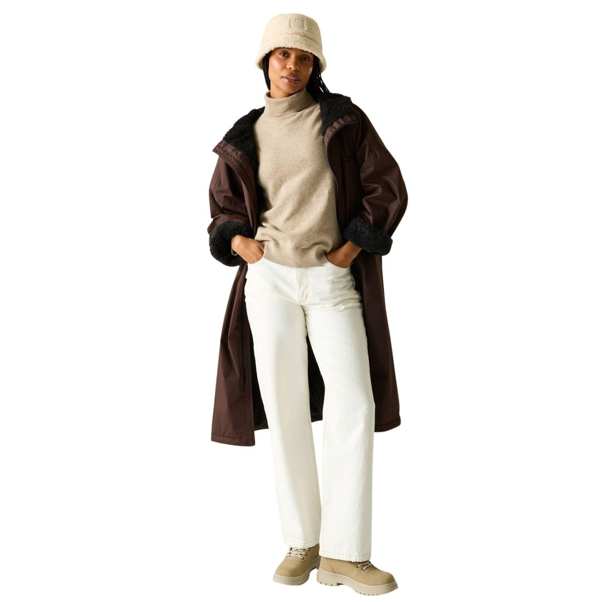 Regatta Adult Waterproof Changing Robe