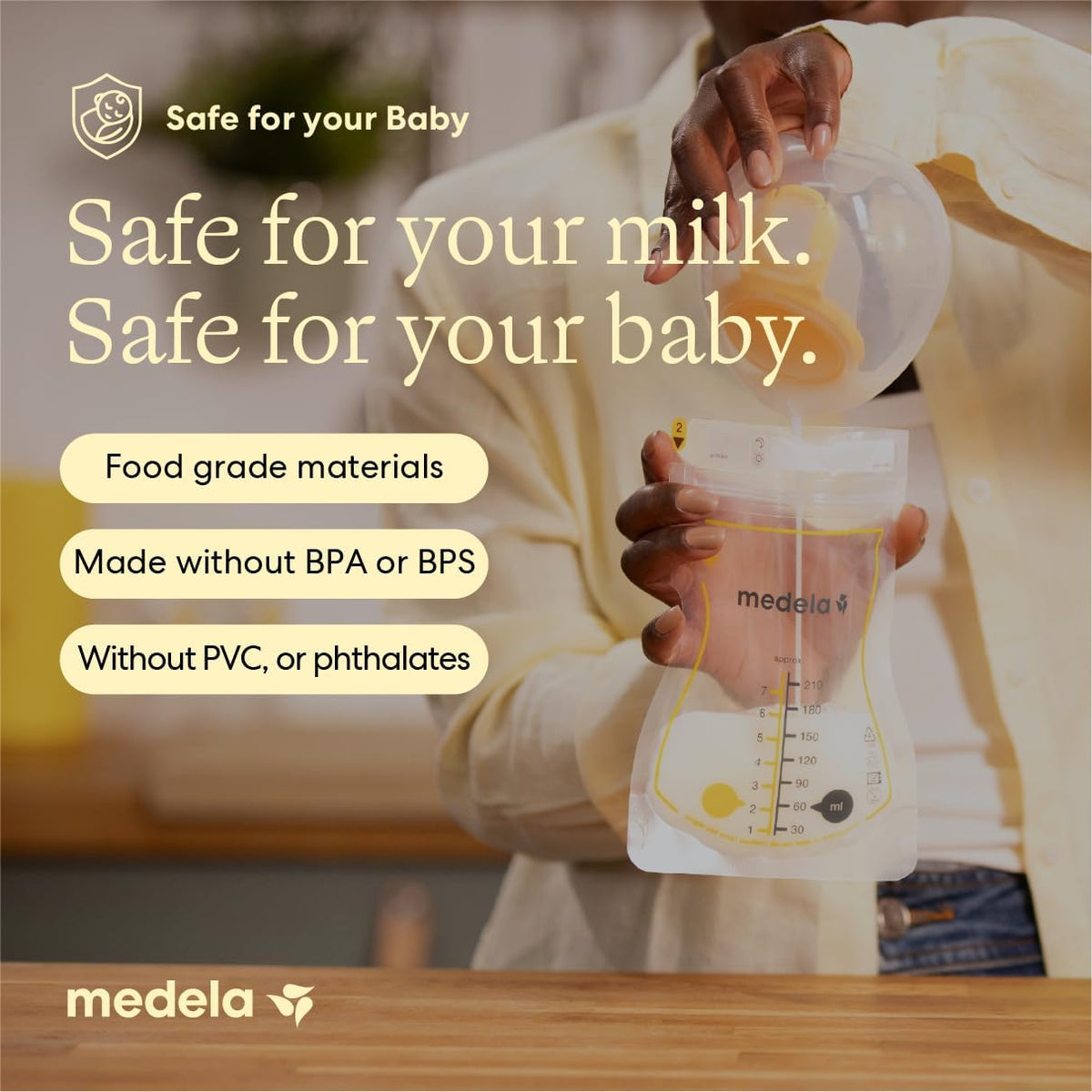 Medela Easy Pour Disposable Breastmilk Storage Bags, 210 ml Capacity, Leakproof Design with Milk Protection, Made Without BPA, Pack of 50