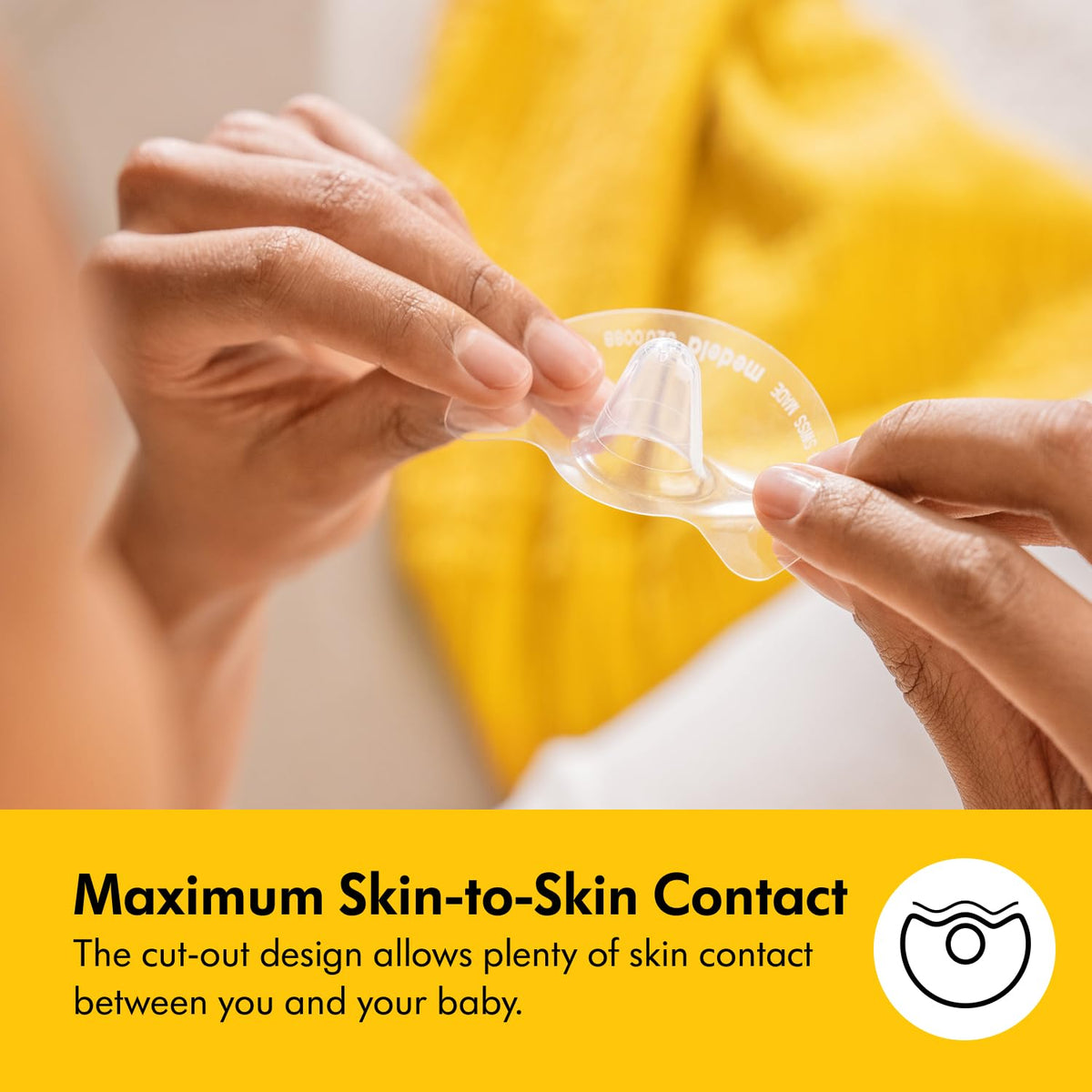 Medela Silicone Contact Nipple Shields, Soft Ultra-Thin Design, Made Without BPA, 1 Pack of 2 Shields (16 mm) and Case