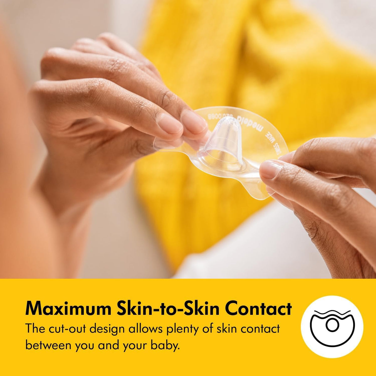 Medela Silicone Contact Nipple Shields, Soft Ultra-Thin Design, Made Without BPA, 1 Pack of 2 Shields (16 mm) and Case