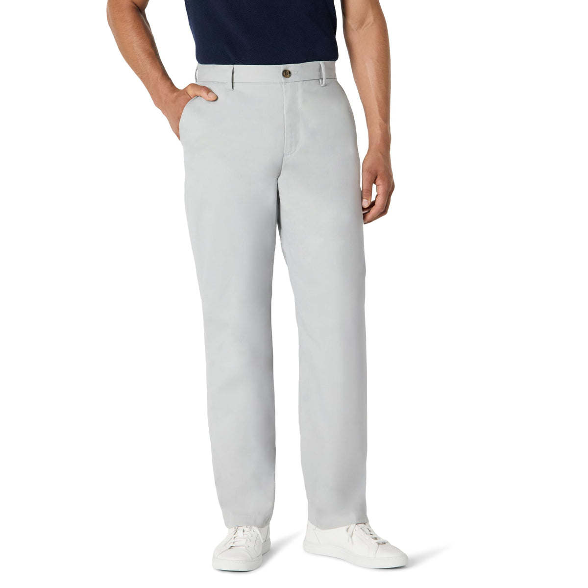 Amazon Essentials Men's Classic-Fit Wrinkle-Resistant Flat-Front Chino Trouser