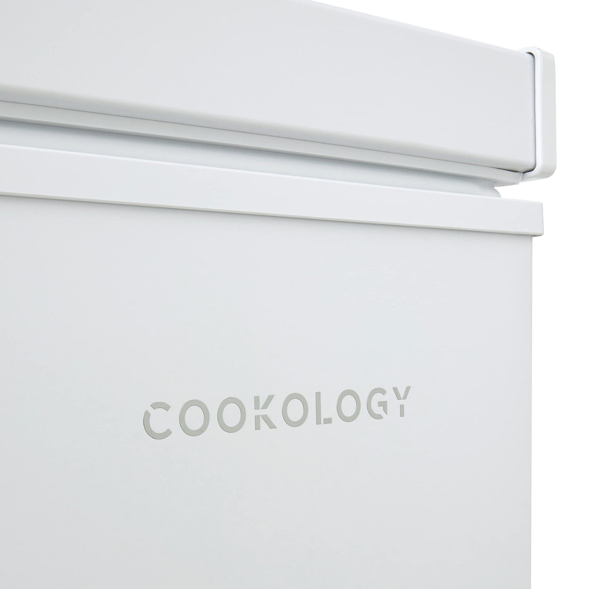 Cookology 99L Freestanding Chest Freezer - Adjustable Feet - White