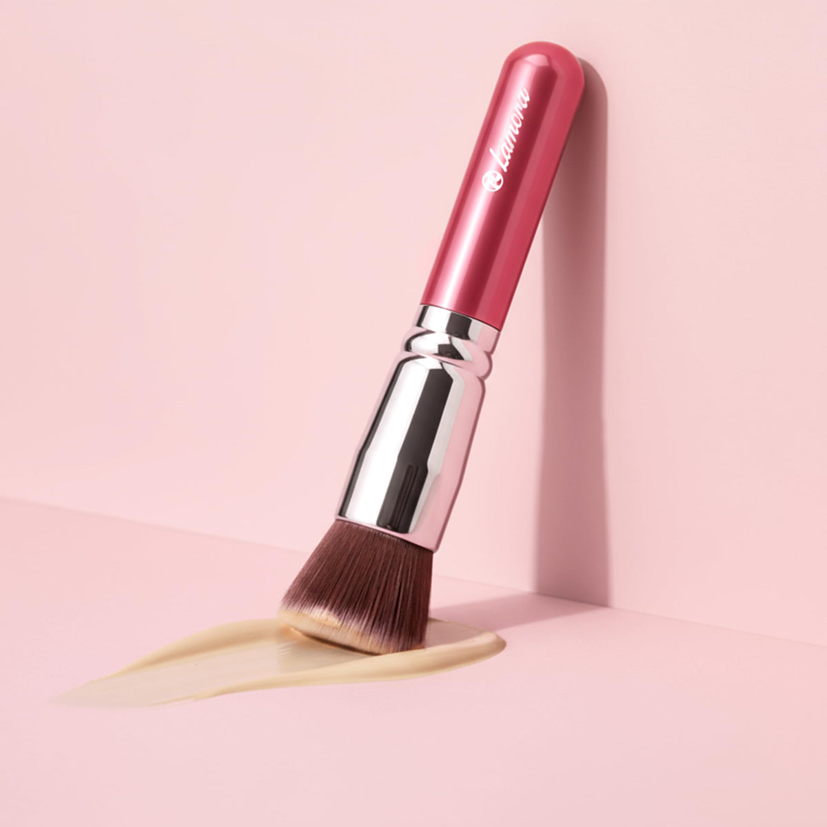 Make Up Brush Foundation Kabuki Flat Top, Perfect For Blending Liquid Cream