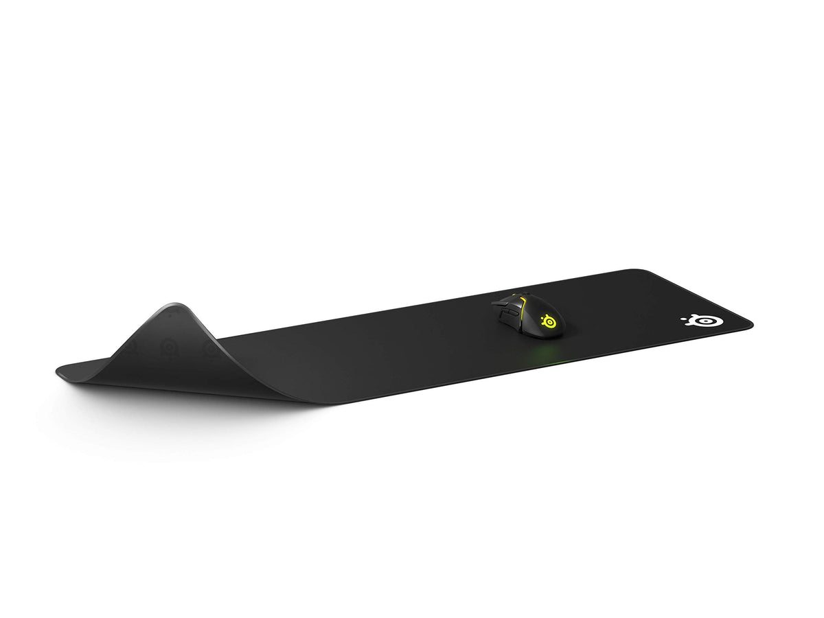SteelSeries QcK Edge Cloth Gaming Mouse Pad - Never-fray Stitched Edges - Optimized For Gaming Sensors - Size L (450 x 400 x 2mm) - Black