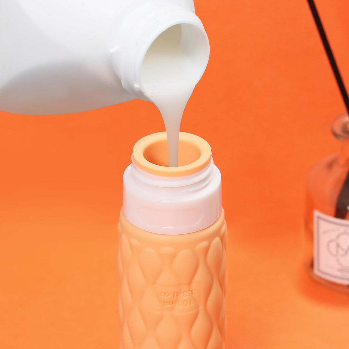 100ml Silicone Travel Bottles for Toiletries for Shampoo and Conditioner