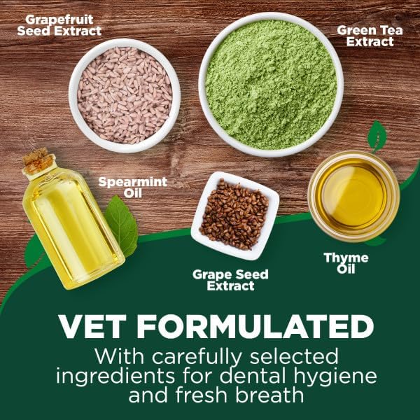 Vet's Best Dental Care Finger Wipes. 50 Disposable Wipes