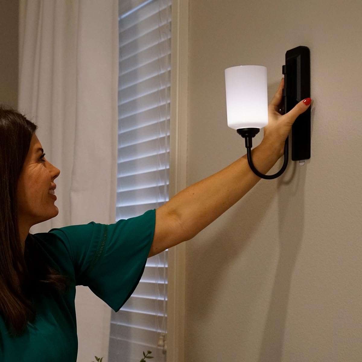 JML Smart Sconce Battery Operated Wall Light with Remote Control