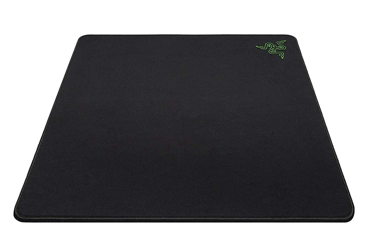 Razer Gigantus V2 Large - Soft Large Gaming Mouse Mat for Speed and Control (Non-Slip Rubber, Textured Micro-Weave Cloth, 45 x 40 x 0.3cm) Black