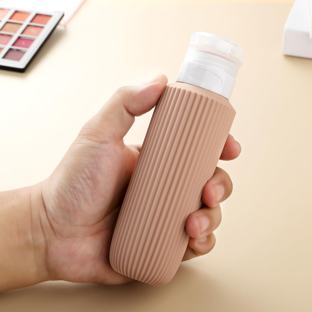 Mrsdry Travel Bottles for Toiletries, 16 Pack Silicone Travel Bottles Set, Leakproof Travel Size Toiletries, BPA Free Travels Containers for Toiletries, Traveler Accessories for Shampoo Conditioner