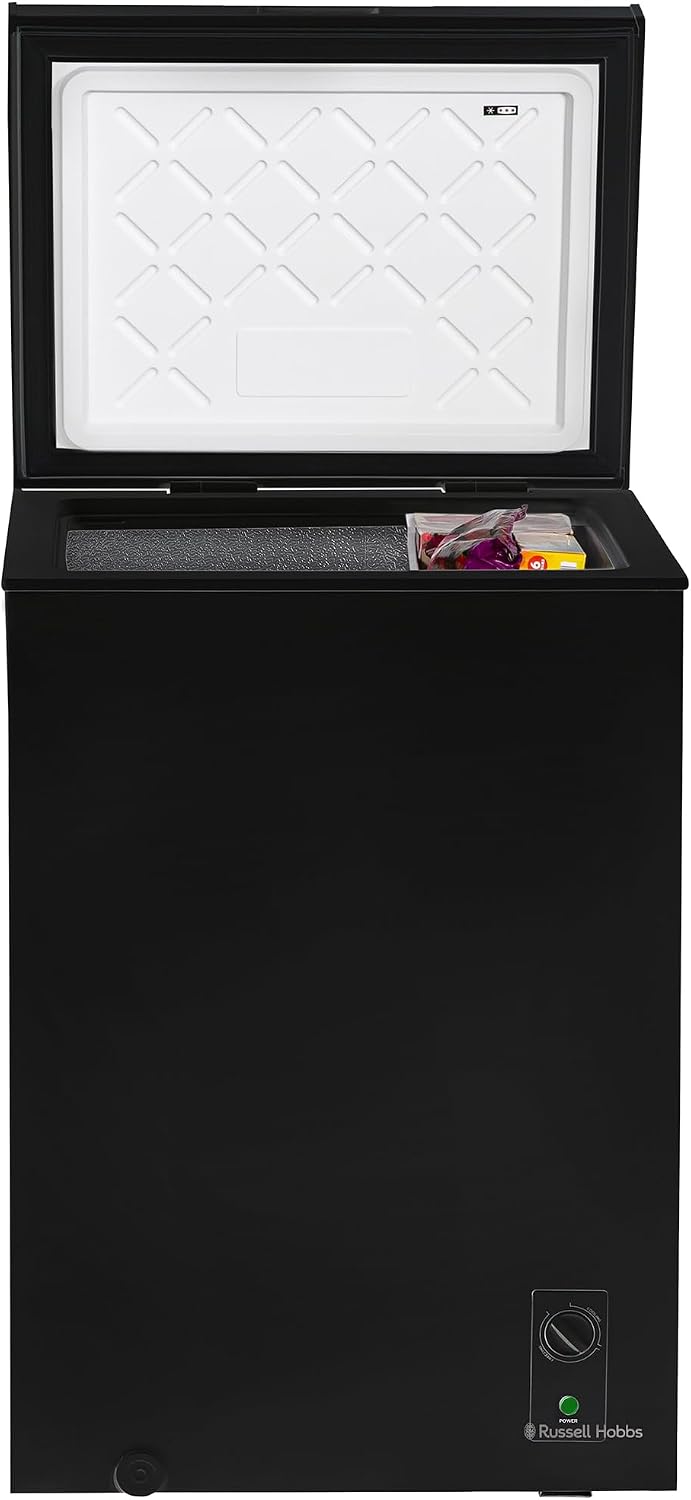 Russell Hobbs White Chest Freezer 143L Freestanding, Adjustable Thermostat, Chill or Freeze Function, 4 Star Freezer Rating & Suitable for Outbuildings & Garages RH142CF0E1W