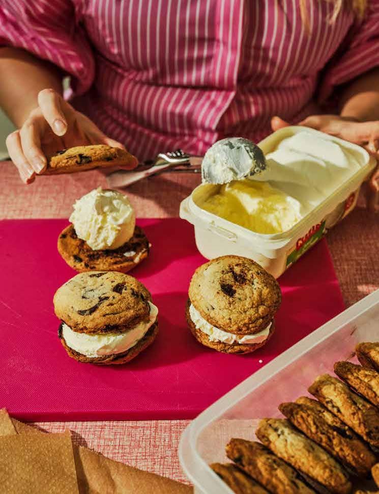 Poppy Cooks: The Actually Delicious Batch Cookbook