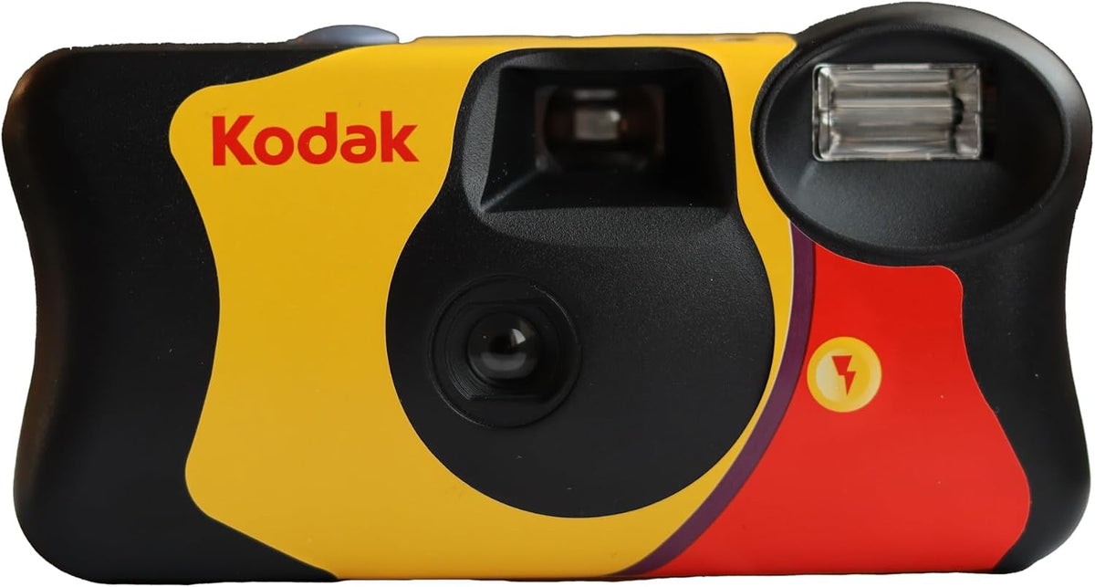 Kodak Fun Saver Disposable Camera with Flash – 27 Exposures, 35mm Film, Ready to Use, Ideal for Indoor and Outdoor Photography, Holidays and