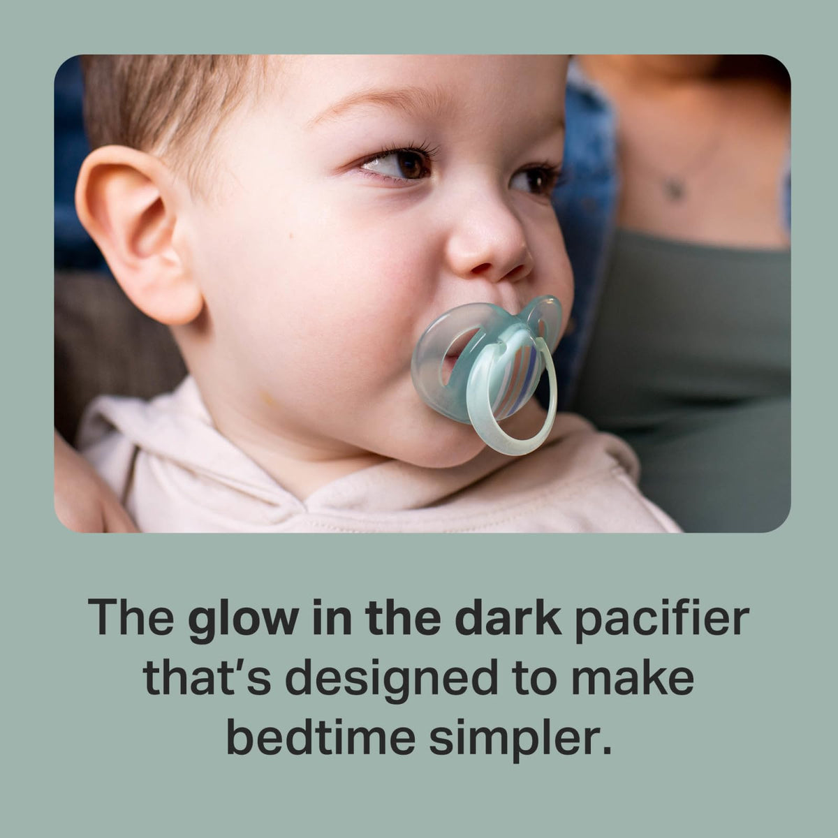 Tommee Tippee Ultra-Light StayPut Night Glow Soother 0-6m Pack of 2