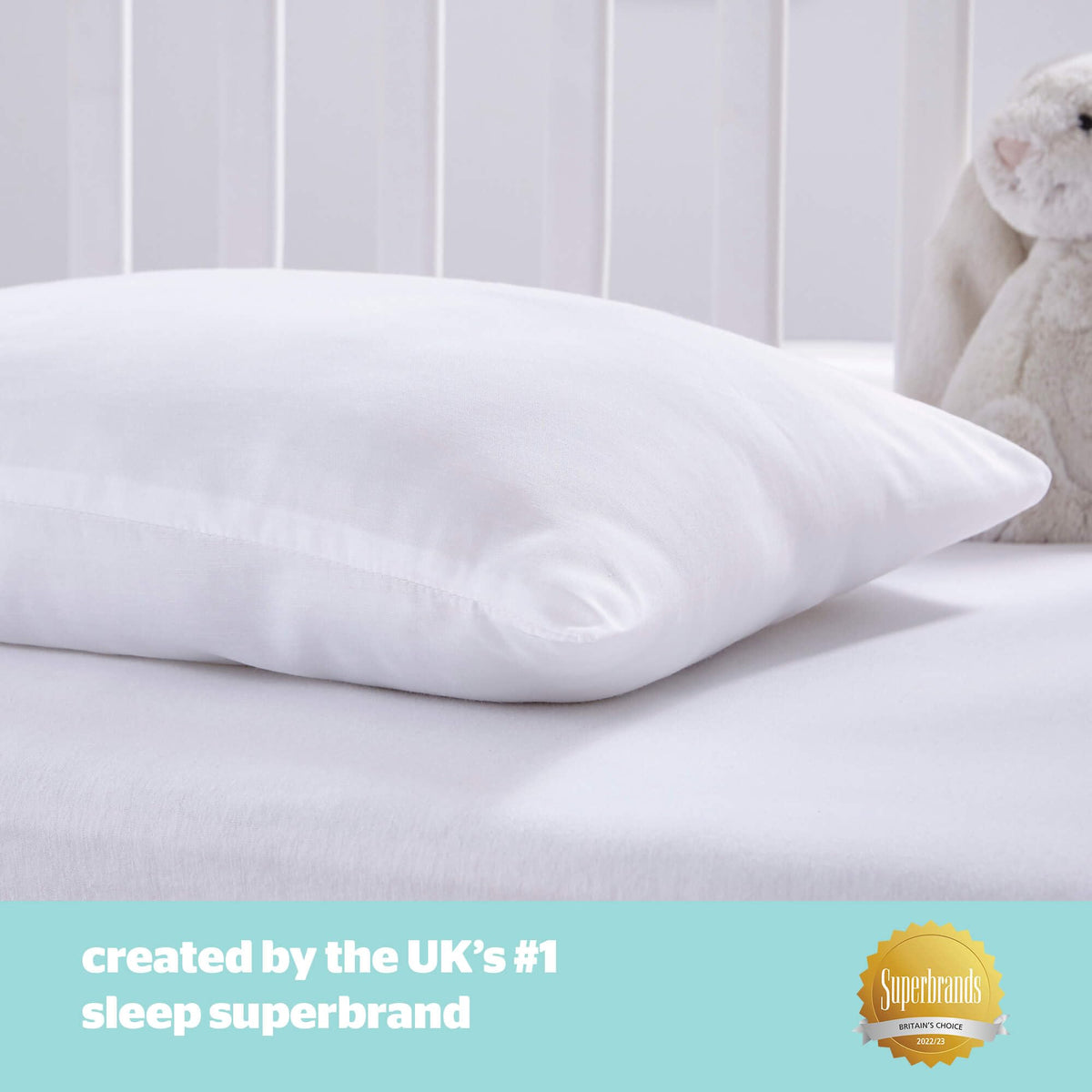 Silentnight Safe Nights Cot Bed Duvet 4 Tog – Anti Allergy Lightweight Soft Snug Nursery Quilt for Children, Kids, Toddlers – Hypoallergenic and Machine Washable – 150x120cm