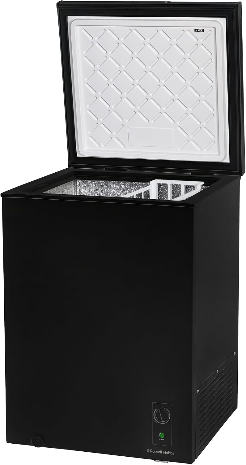 Russell Hobbs White Chest Freezer 143L Freestanding, Adjustable Thermostat, Chill or Freeze Function, 4 Star Freezer Rating & Suitable for Outbuildings & Garages RH142CF0E1W