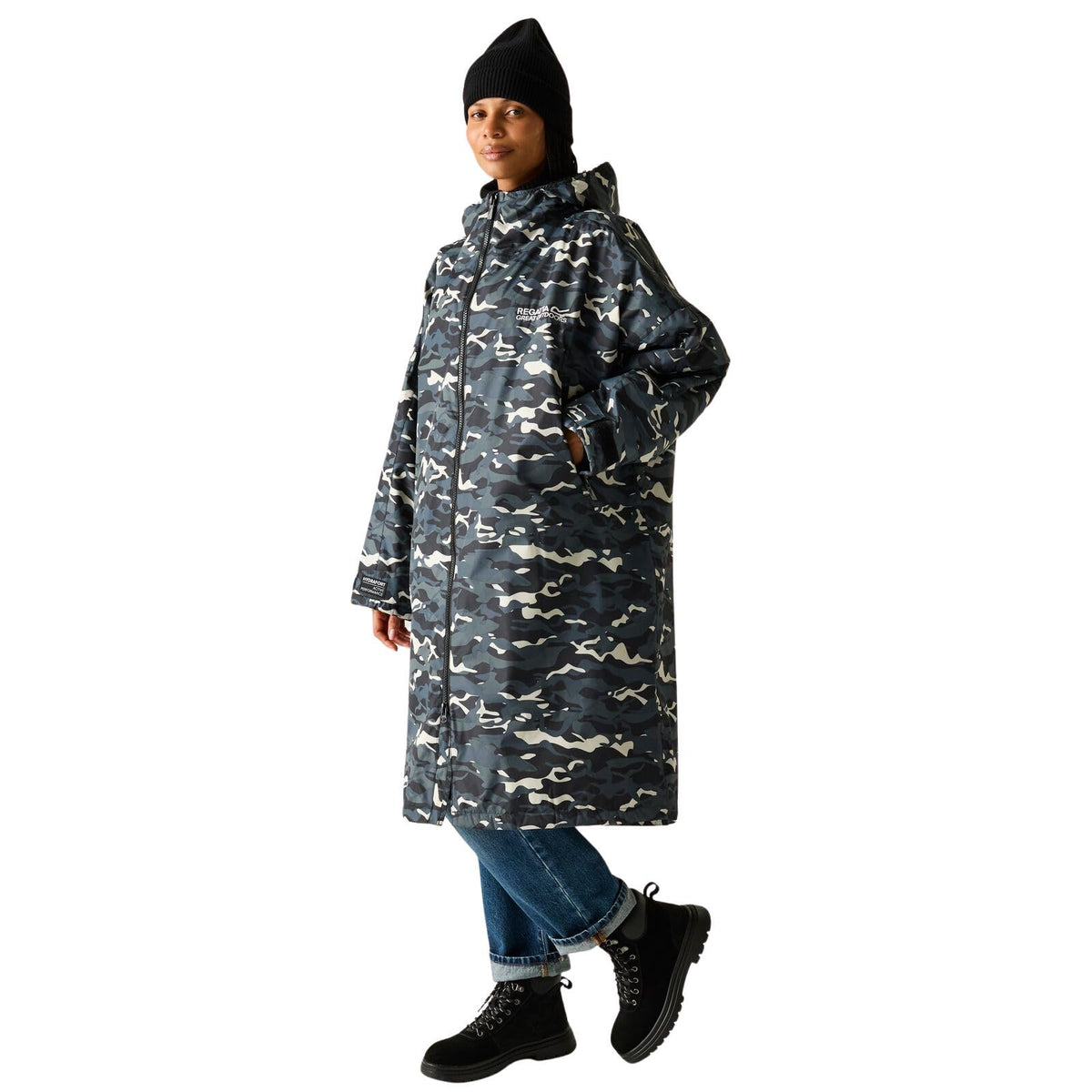 Regatta Adult Waterproof Changing Robe