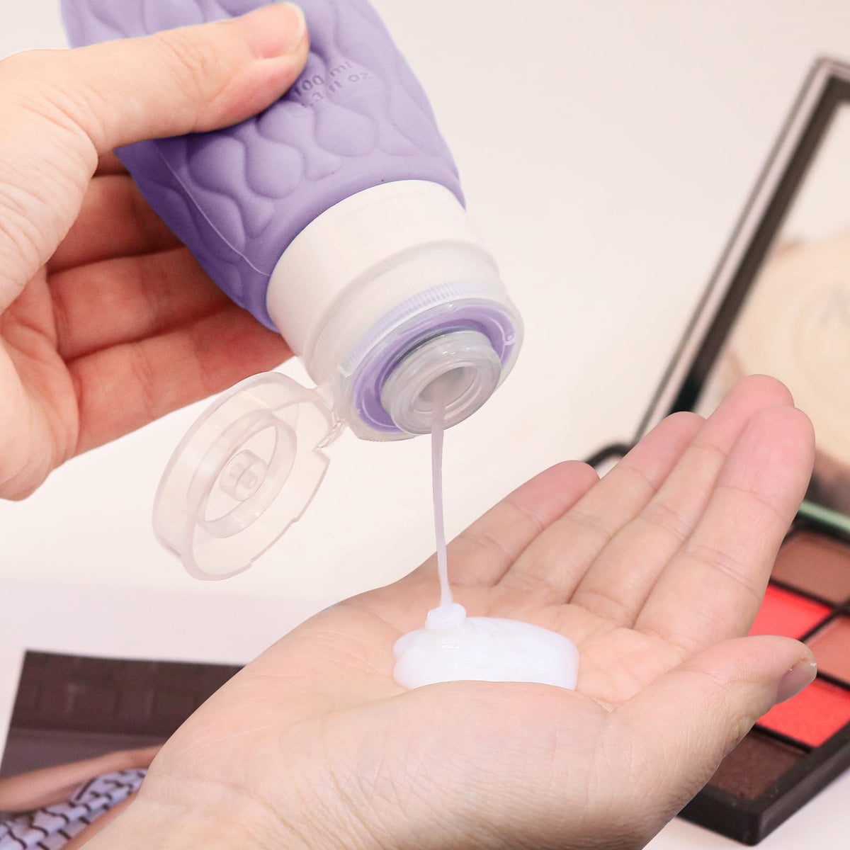 100ml Silicone Travel Bottles for Toiletries for Shampoo and Conditioner