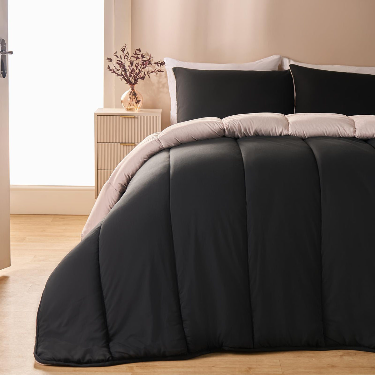 OHS Coverless Duvet & Pillowcase 10.5 Tog Bedding Set Easy Care Reversible