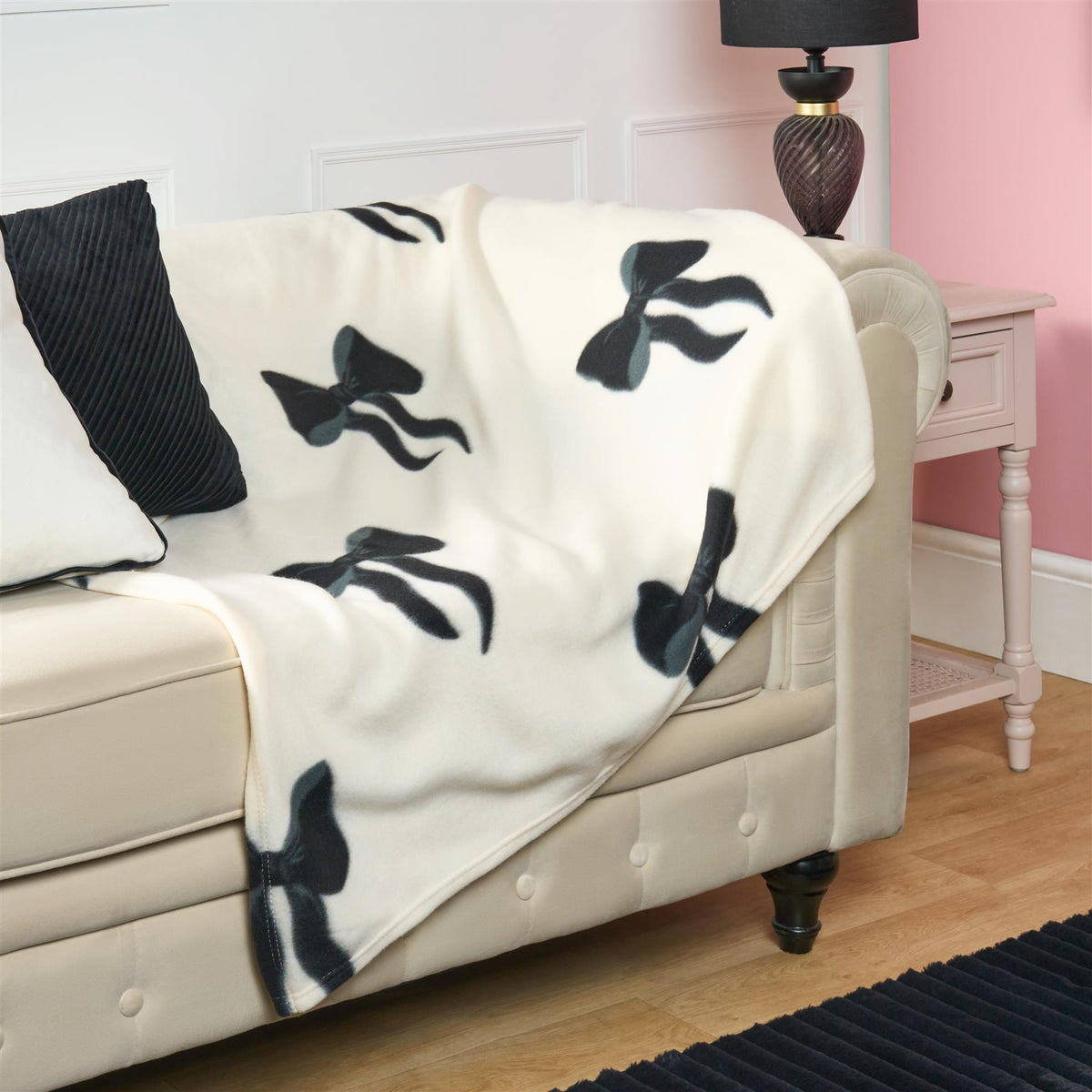 OHS Bows Throw Blanket Soft Polar Fleece Winter Thermal Bedspread Home Decor