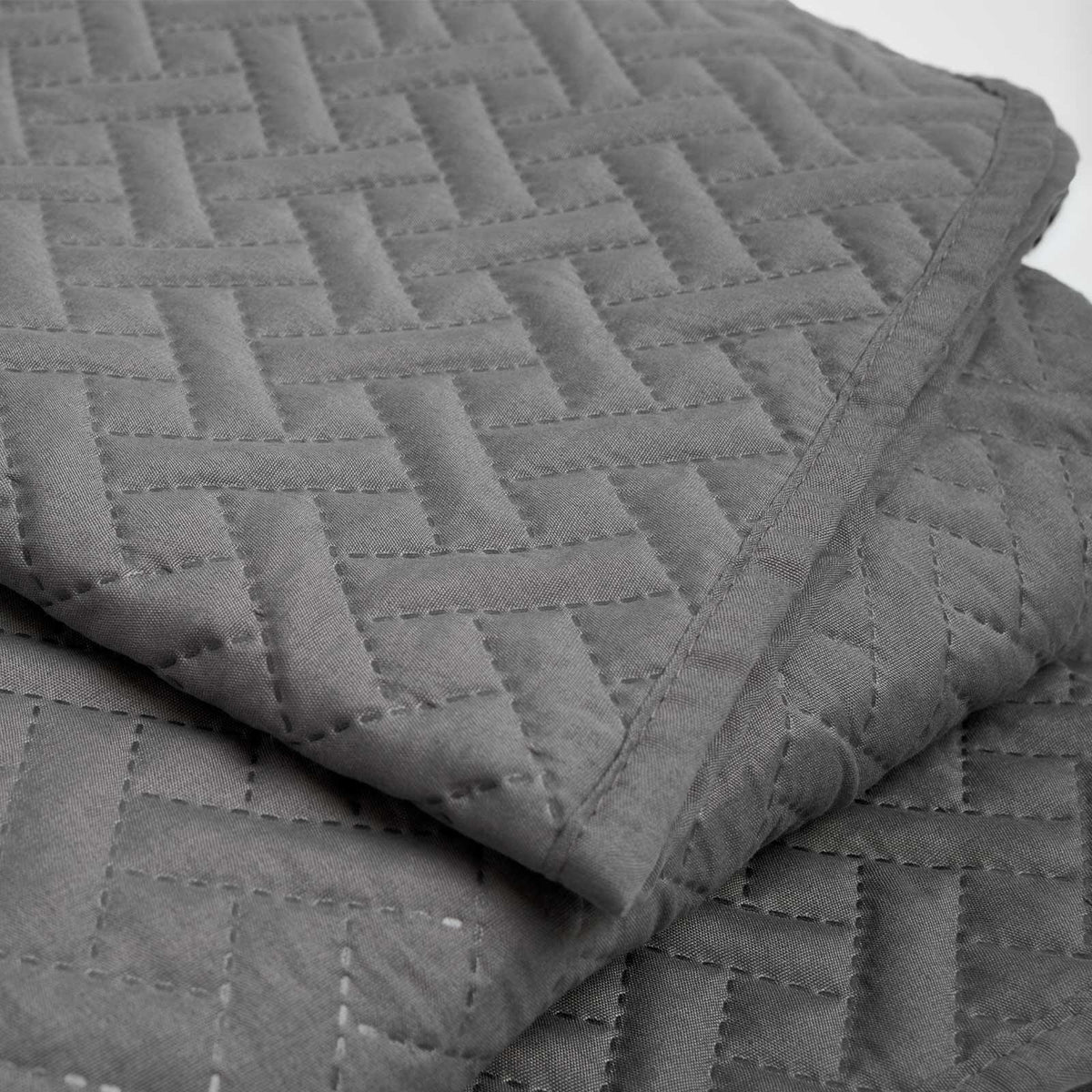 Brentfords Geo Quilted Bedspread Blanket Pinsonic Throw Large Sofa Bed Comforter