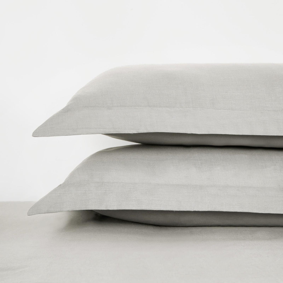 OHS Multi-Pack Polycotton Hotel Style Housewife Oxford Edge Pillowcase Set