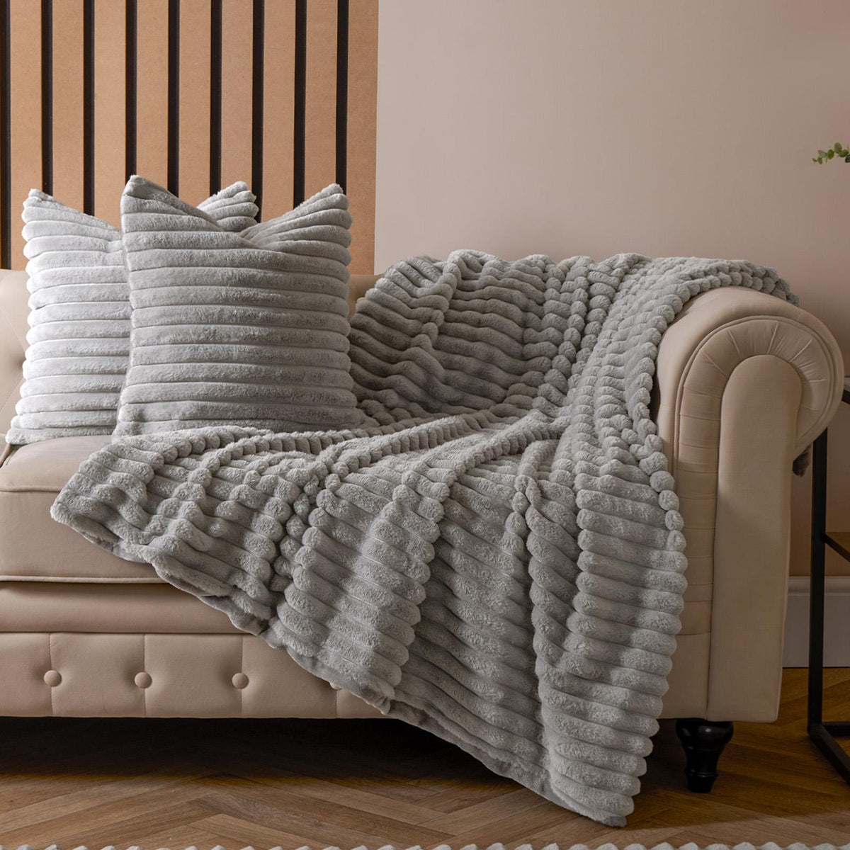OHS Faux Fur Ribbed Fleece Throw Over Bed Blanket Warm Supersoft