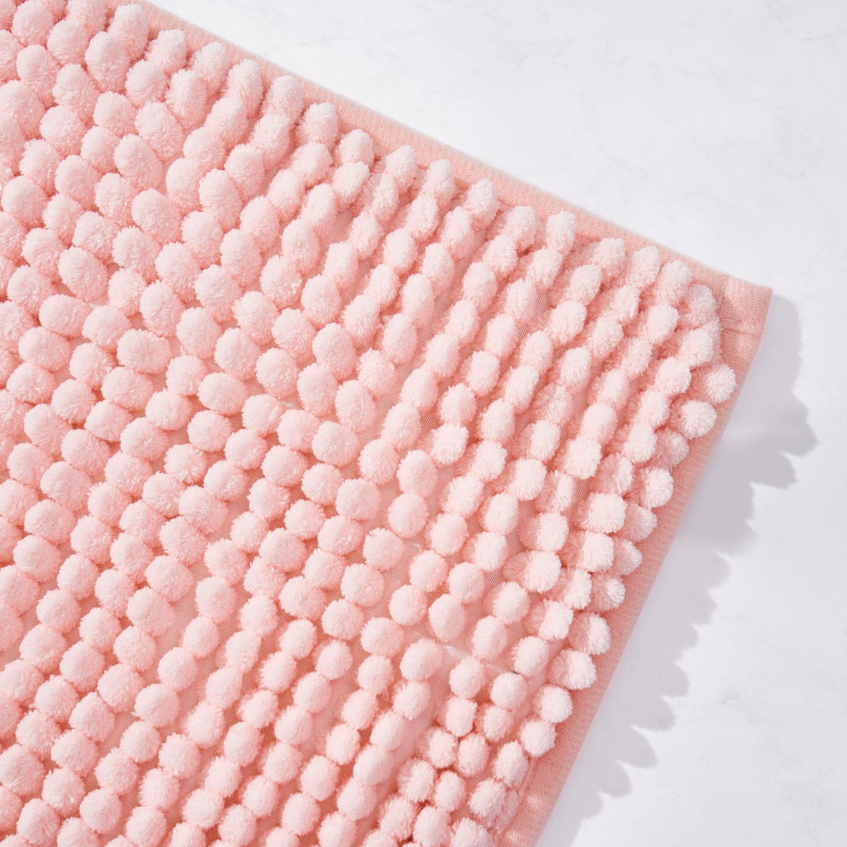 Brentfords Noodle Bath Mat Non Slip Shower Soft Highly Absorbent Chenille Shaggy