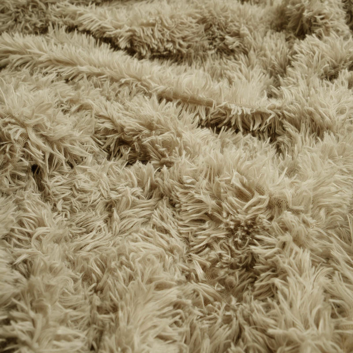 Sienna Fluffy Shaggy Blanket Large Throw Over Sofa Bed Cosy Fleece - 150 x 200cm