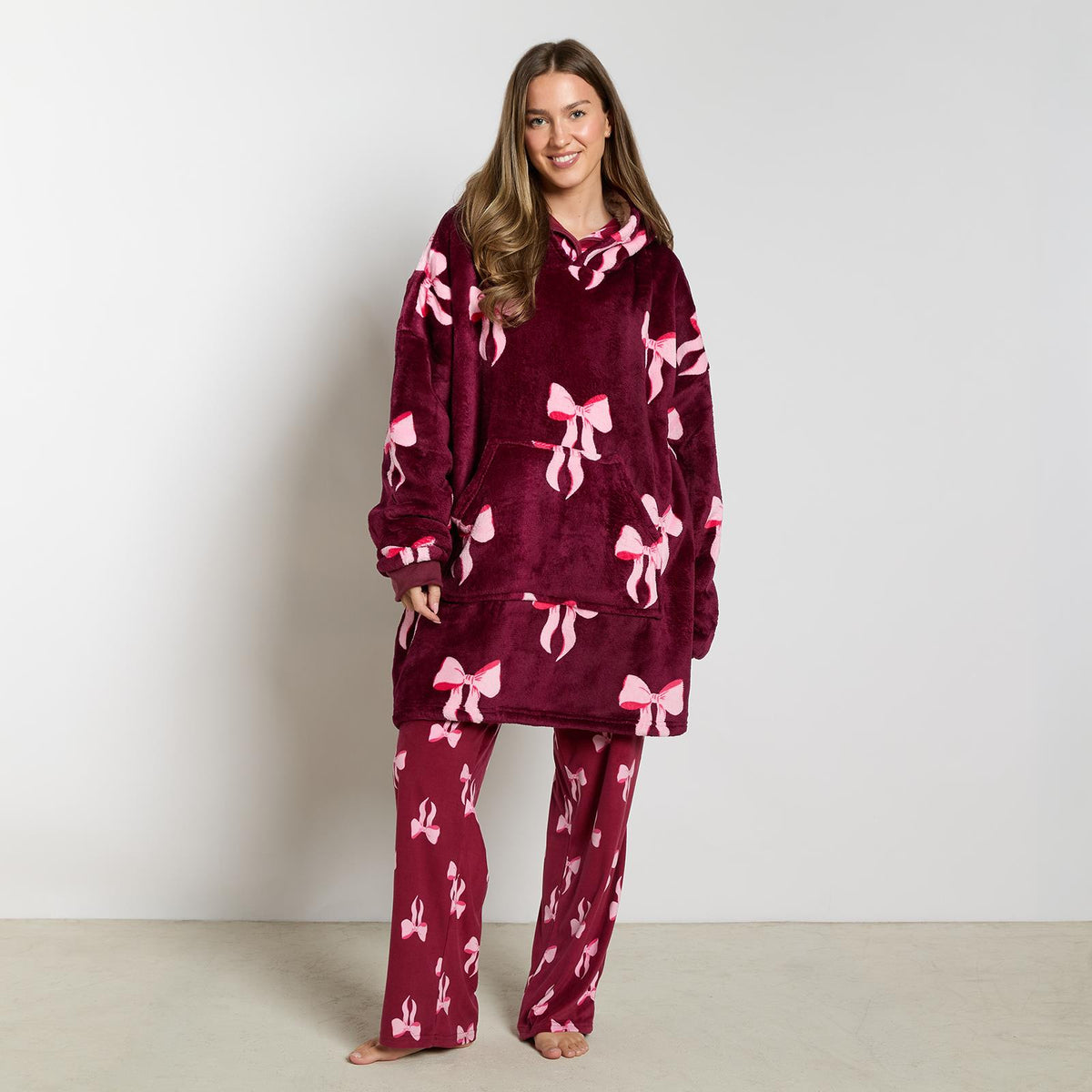 OHS Bows Print Hooded Blanket Adult Kids Sherpa Lined Winter Family Hoodie