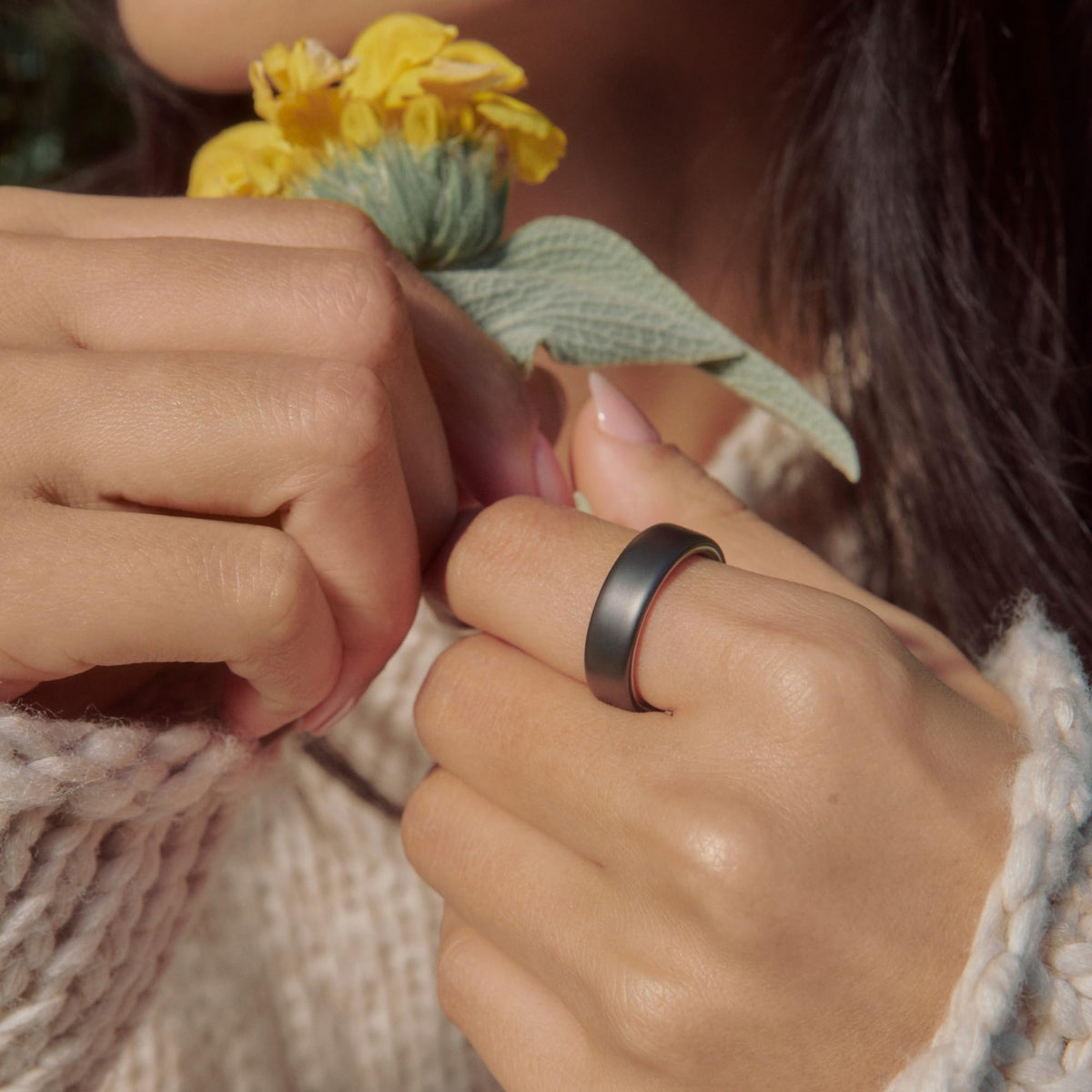 Oura Ring 5 Silver - Size 11 - Size Before You Buy