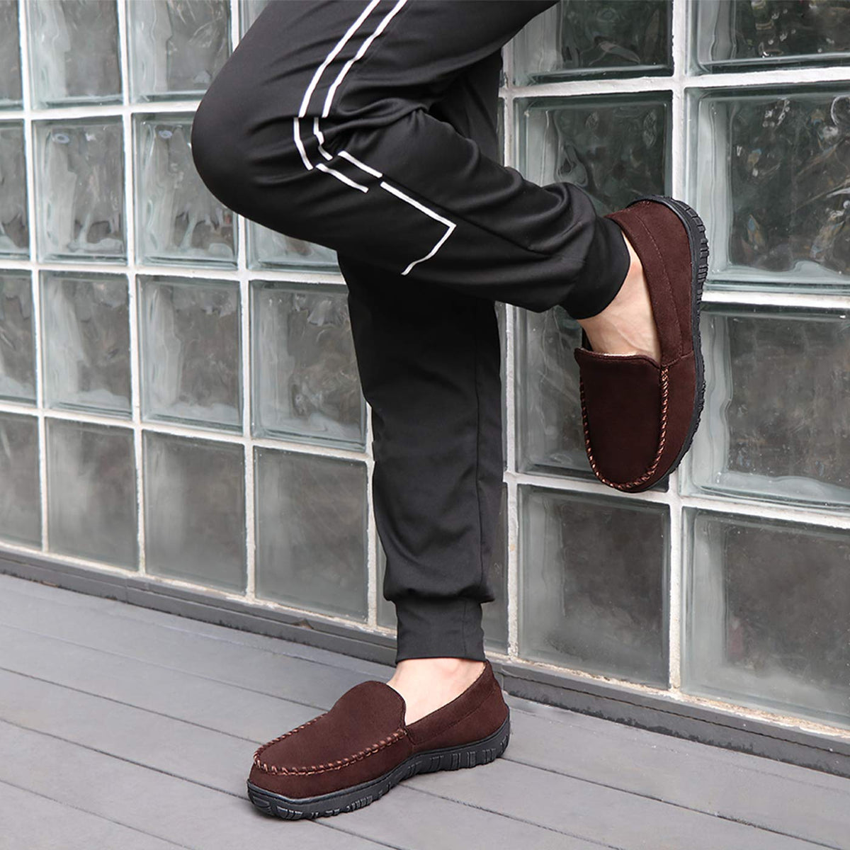 MIXIN Men's Cozy Moccasin Slippers Anti-Skid Slip On House Slippers with Comfy Memory Foam