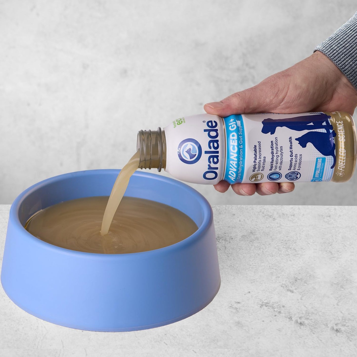 Oralade - Advanced GI+, Oral Rehydration & Gut Support for Pets - Fast and Effective Hydration - Roast Chicken Flavour - Suitable for All Ages - 500ml