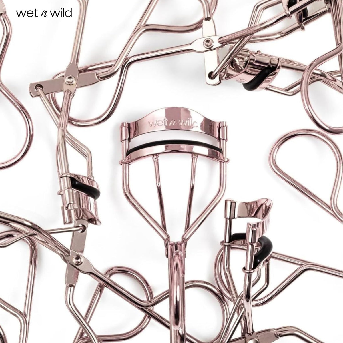 Wet n Wild High On Lash, Eyelash Curler for Long Lasting Lifted Lashes, Bouncy and Soft Silicone Pad for a Safe No-Pinching, No-Pulling Experience, Travel-friendly