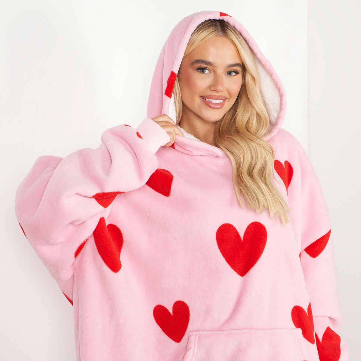 OHS Heart Print Hoodie Blanket Oversized Adult Fleece Sherpa Throw Jumper