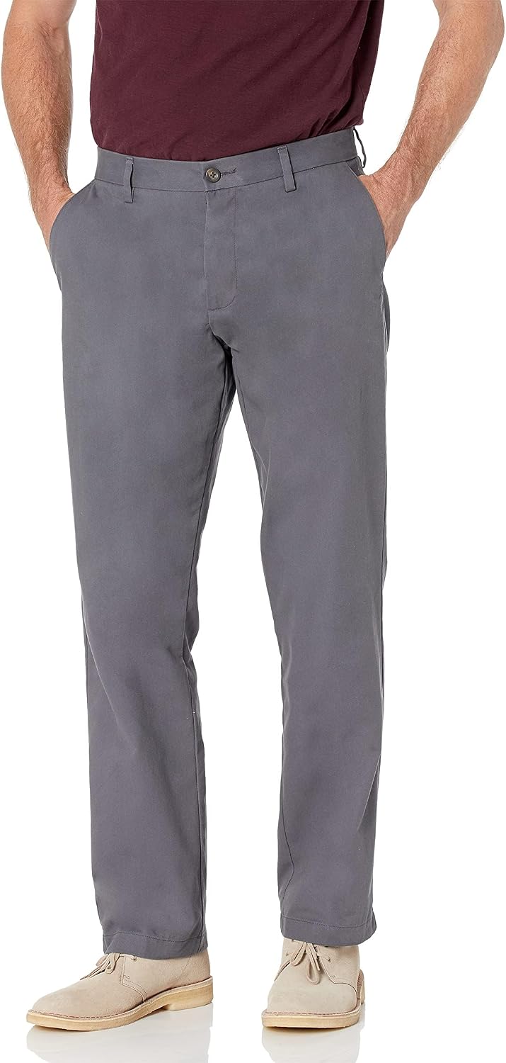 Amazon Essentials Men's Classic-Fit Wrinkle-Resistant Flat-Front Chino Trouser