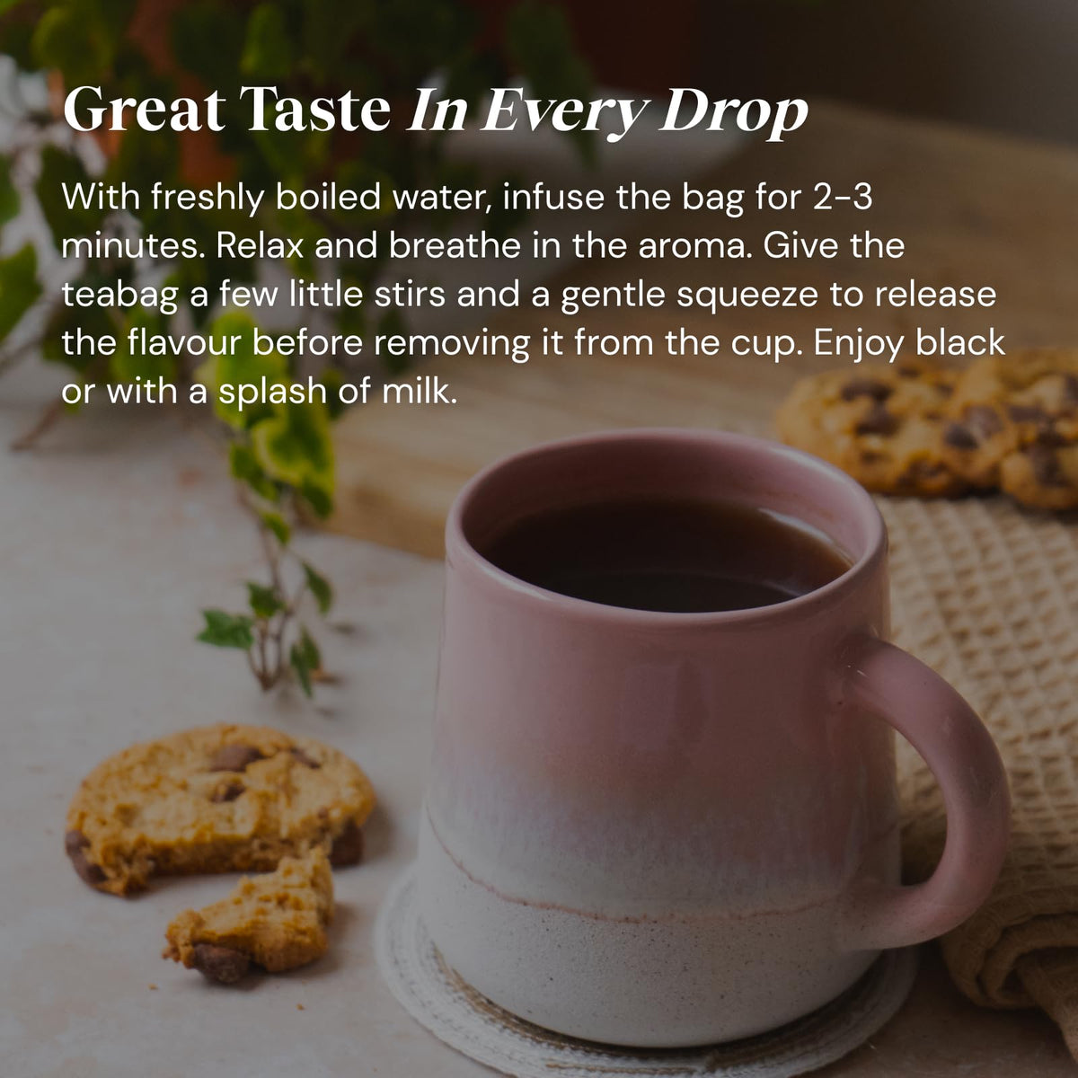 Twinings English Breakfast Tea, 4 x 80 Biodegradable Plant-Based Tea Bags