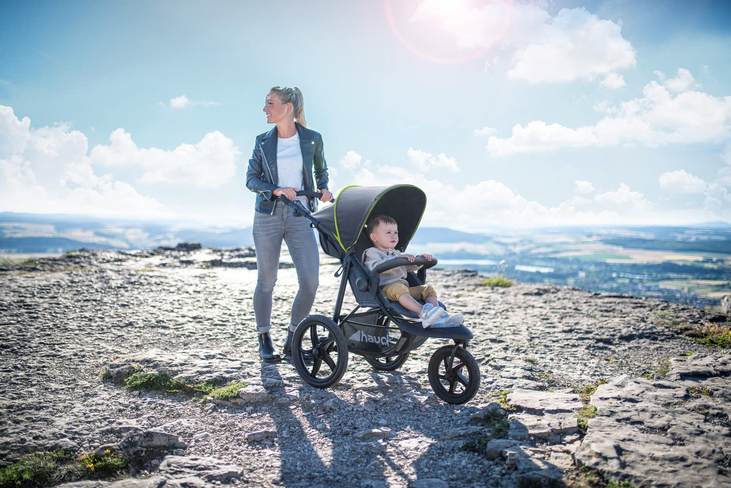 hauck Runner 3, Olive Heavy Duty All-Terrain Stroller with Handbrake, XL Sunshade, Cup Holder, Rain Cover, XL Air Wheels, Reclining Backrest from Birth to 22kg, Handle