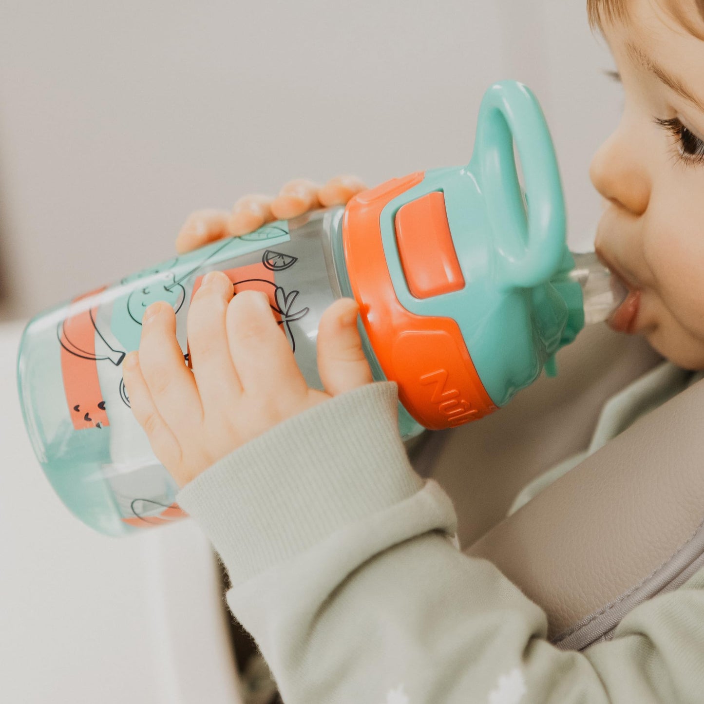 Nuby Incredible Gulp Water Bottle - No Spill Active Toddler Sippy Cup | 360ml / 12oz | Carry Handle | Dishwasher and Microwave Safe | Suitable Beaker for 18 Months Plus (Unicorns, Pack of 2)
