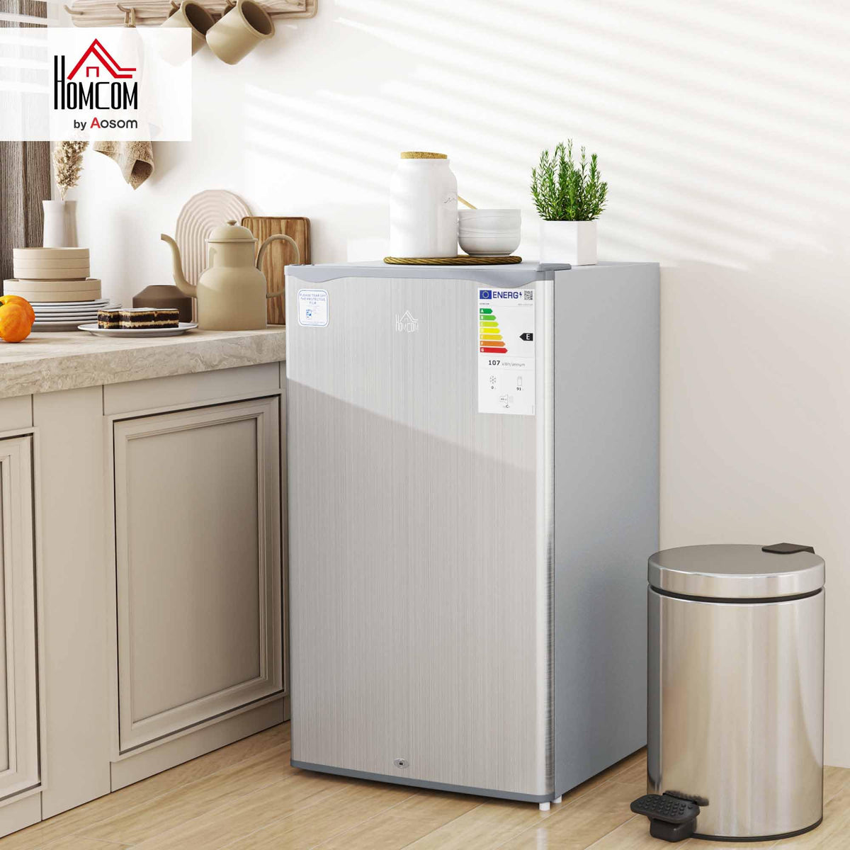 HOMCOM Under Counter Fridge 91L Small Fridge with Chiller Box Silver Tone