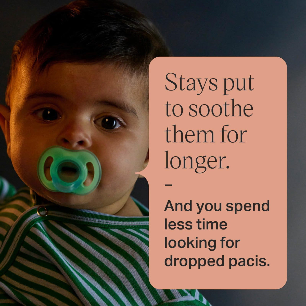 Tommee Tippee Ultra-Light StayPut Night Glow Soother 0-6m Pack of 2