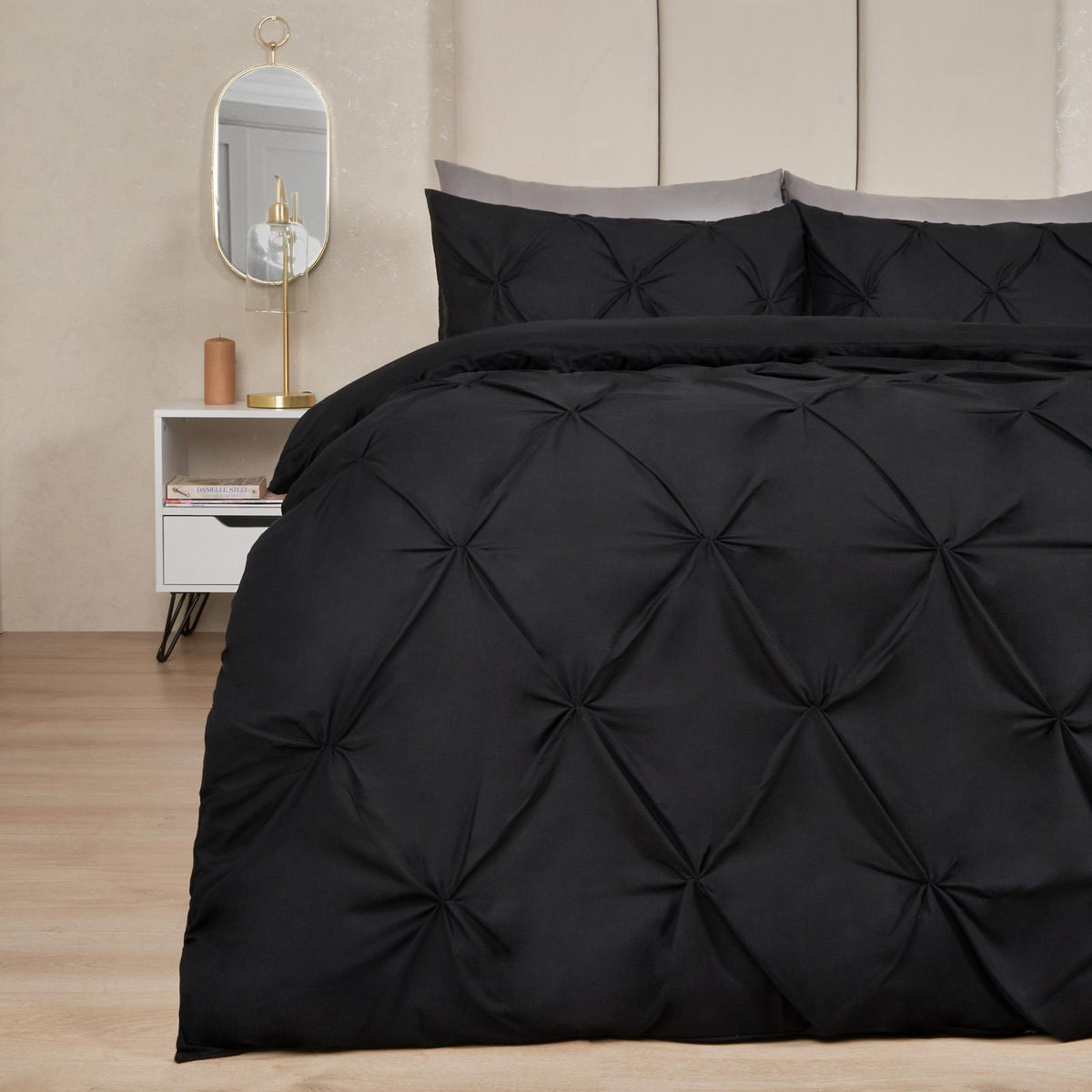 Pintuck Duvet Cover Pillowcase Pleated Polycotton Bedding Set Single Double King