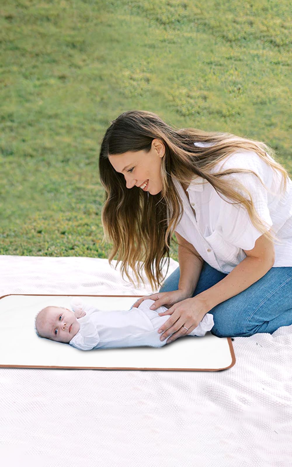 Lekebaby Foldable Travel Changing Mat Portable Baby Change Mat, Grey