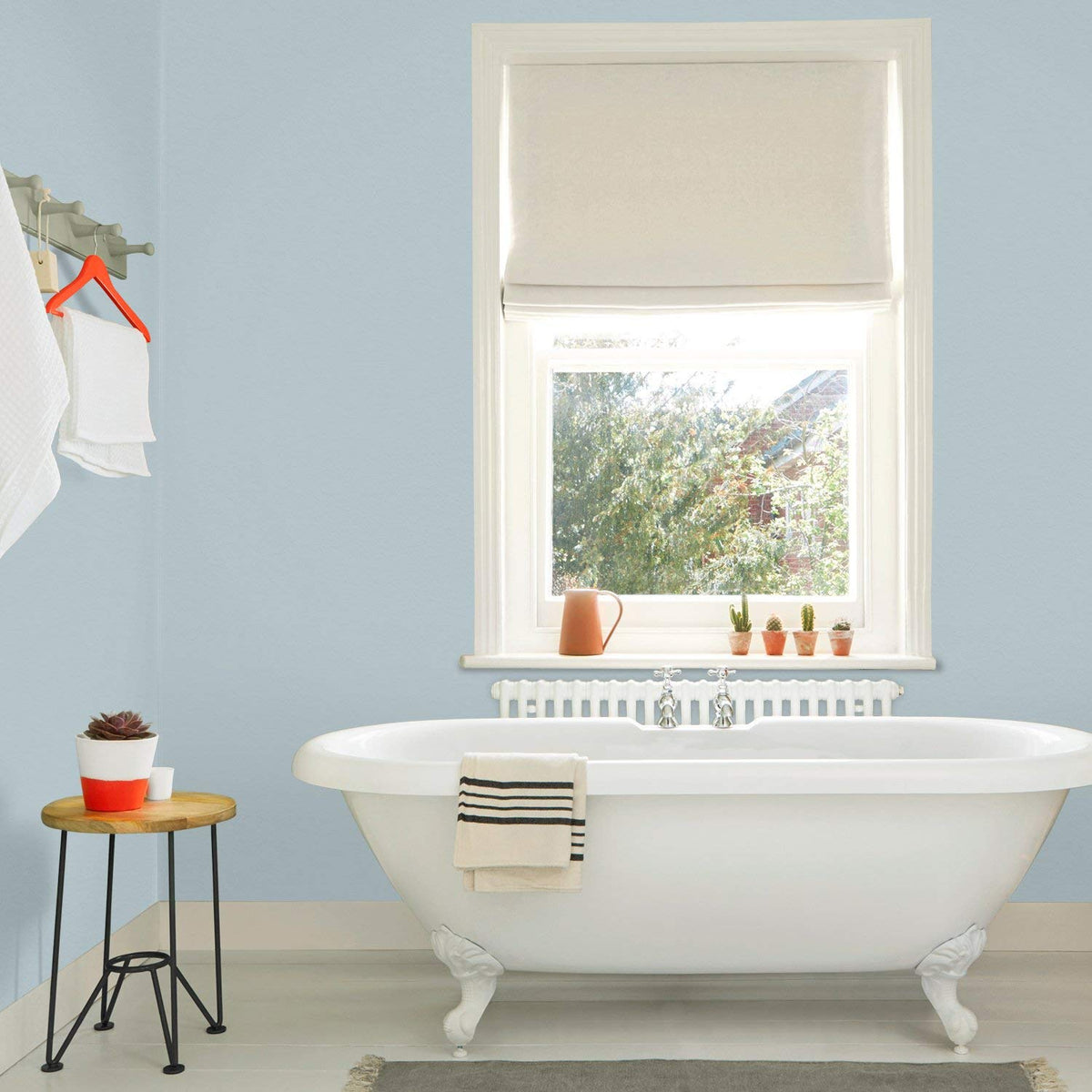 Dulux 5275836 Easycare Bathroom Soft Sheen Emulsion Paint For Walls And Ceilings - Mossy Stone 2.5L
