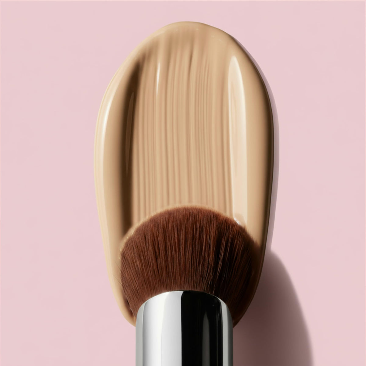 Make Up Brush Foundation Kabuki Flat Top, Perfect For Blending Liquid Cream